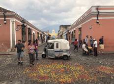 Märkte, Vulkane + Kajaks: Guatemala Rundreise
