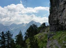 Gipfel des Balkans: Koman-See, Valbona & Theth - 5 Tage Rundreise