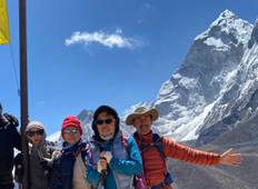 Ama Dablam Basiskamp Trek: een prachtig avontuur in de Himalaya-rondreis