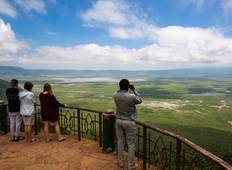 Serengeti und Campin Safari Tour (6 Tage) Rundreise