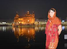 Spiritual India - Yoga, Ganga And Golden Temple Tour