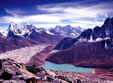 Everest Drei-Pass-Trek - 19 Tage Rundreise