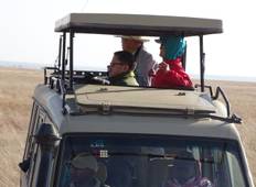 3 days Group joining safari to Maasai Mara using a Land Cruiser Jeep Tour