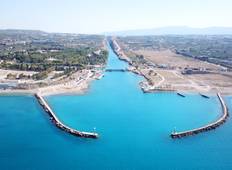 Fabulous Greece<br />
The Corinth Canal and the Meteora (port-to-port cruise) (from Dubrovnik to Athens) Tour