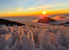 9 dagen beklimming van de Kilimanjaro via de Machame Route (alle accommodatie en vervoer zijn inbegrepen).-rondreis