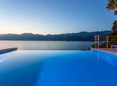 Croatia yachting holiday & Island villa home base Tour
