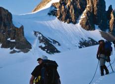 trekking canada