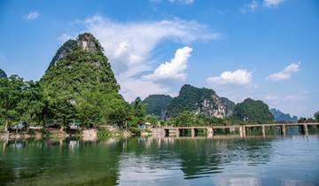 11-Day Small Group China Tour to Beijing, Xi\'an, Guilin and Shanghai Tour