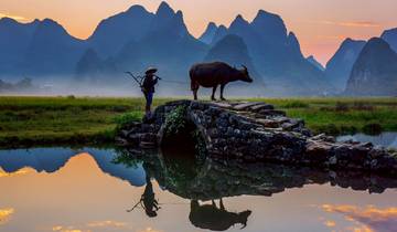 Customized 16 Days China Family Trip with 5-star Cruise, Daily Start & Private Guide