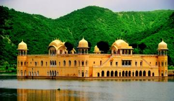 The Famous Incredible Golden Triangle Tour of India Tour
