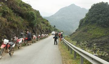 Hanoi Backroad Motorbike Tour to Mai Chau and Ta Xua peak Tour