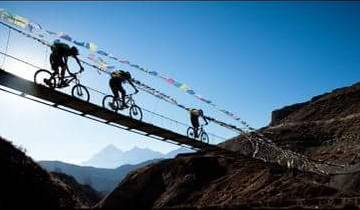 Annapurna Circuit Biking Tour