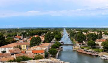 Bike & barge tour Provence and Camargue: from Aigues-Mortes to Avignon