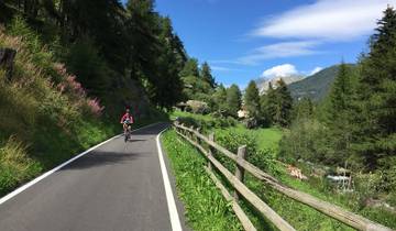 Cycling Italy\'s Alpine Valleys Tour