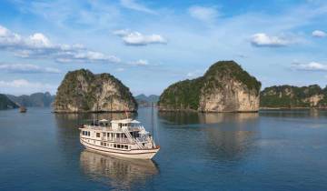 Hanoi Halong Bay Tour with Luxury Flamingo Cruise - 4 Days Tour