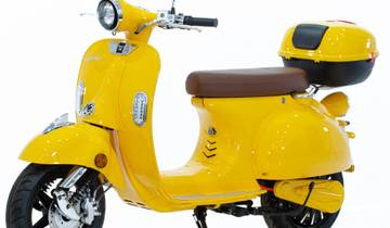 Marrakesh Dolce Vita, by Scooter 4 Day Tour