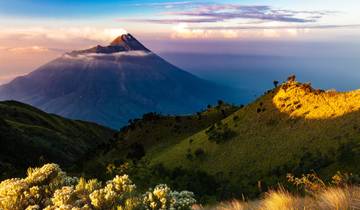 Amazing Indonesia Tours 3 Island : Borneo, Java & Bali Tour