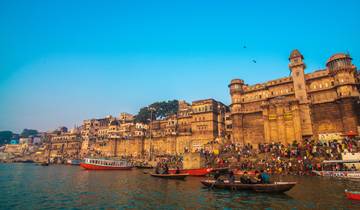 Excursion privée de 2 jours à Varanasi depuis Mumbai : vols, hôtel de luxe et billets d\'avion. circuit