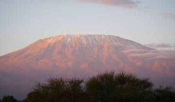 6 días de escalada al monte Kilimanjaro por la ruta Machame con recogida en Nairobi