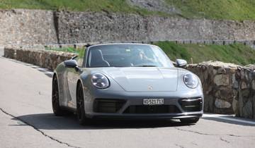 Summer 5-Country Alpine Tour in a Porsche: Pre-set sat-nav guided Tour