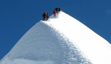 Everest Base Camp und Island Peak Besteigung Rundreise