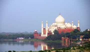 Flight to Delhi: Experiencing Taj Mahal & Agra\'s Majesty from Chennai Tour