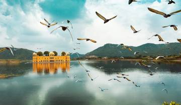 Discover Jaipur: Private Tour from Mumbai Including Flights Tour
