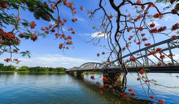 Discover the central of Vietnam 7D6N (Da Nang - Hue - Hoi An- Da Nang) Tour