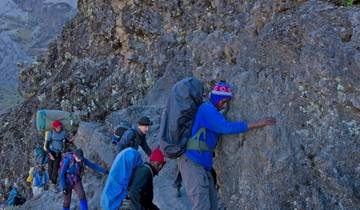 8 jours d\'ascension du Kilimandjaro par la route Machame circuit