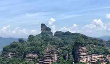 Private 3-Day Tour to Gulong Canyon, Peak Corridor and Mt Danxia from Guangzhou Tour