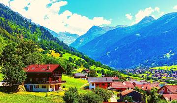 Visite guidée privée de luxe à Dharamsala et McLeod Ganj - depuis Delhi avec vols : Ville himalayenne à la culture bouddhiste