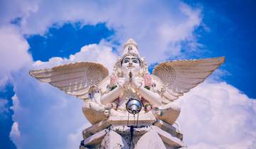 Palatial Wonders: Udaipur to Jaipur Grand Tour