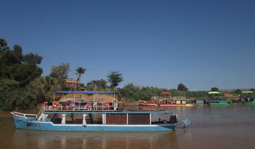 Tocht over de Tsiribihina rivier naar de beroemde Tsingy verovering