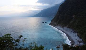 Premium 8 days Eastern and Taroko Gorge Tour