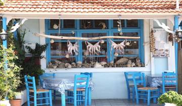 Paros, Naxos & Santorini: A 9-Day Greek Islands Adventure