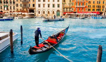 De Bolzano à Venise : Le vin. Palazzi. Gondoliers.