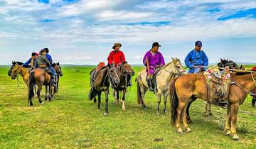 Customized Mongolia Gobi Desert Safari with Private Guide & Driver
