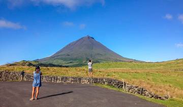 Discover Pico Island - Hiking, Sightseeing and More Tour