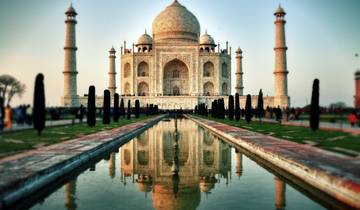 Private 2 Day Taj Mahal Tour by Car Tour
