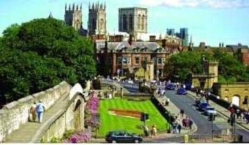 14 Days in England, incl. London and York
