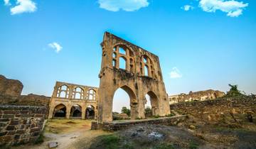 Hyderabad Heritage Circuit & Goa's Coastal Retreat