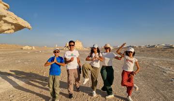 Excursion privée d'une journée dans le désert blanc et visite de l'oasis de Bahariya