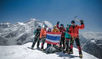 Ascension du pic Lobuche avec Trek au camp de base de l\'Everest circuit