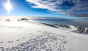 Oudejaarsavond op de top van de Kilimanjaro (alle accommodatie en vervoer zijn inbegrepen)-rondreis