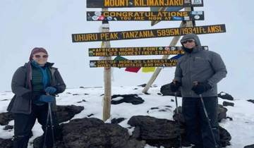 Réveillon de Noël au sommet du Kilimandjaro (tous les hébergements et transports sont inclus)