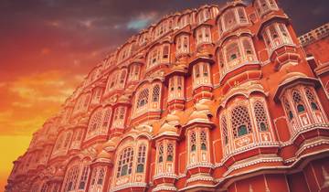 India: Land of the Taj & Tigers with Kathmandu & Varanasi Tour