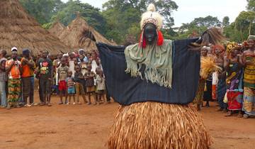 Dancing Masks, Animist Healers and Traditional Kings Tour