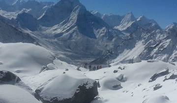 Manaslu Circuit Trekking Tour