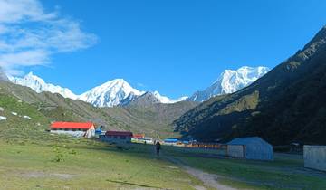 Manaslu Circuit Trek Tour