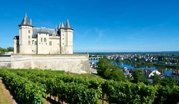 Loire Valley: Walks, Wine & Chateaux